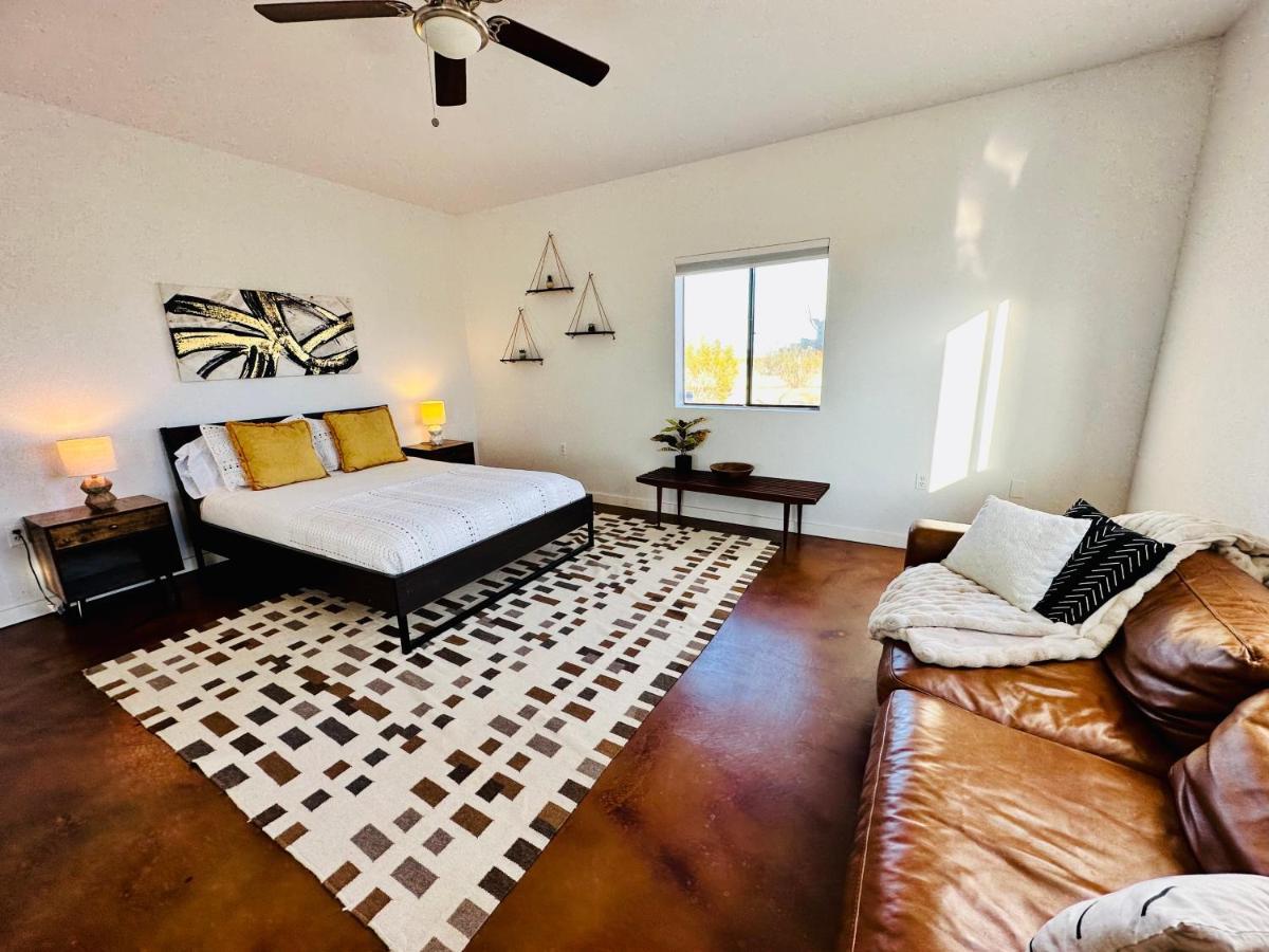 Ravens Nest Ranch, Fire Pit , Views, Near Jt Park! Villa Джошуа Три Екстериор снимка