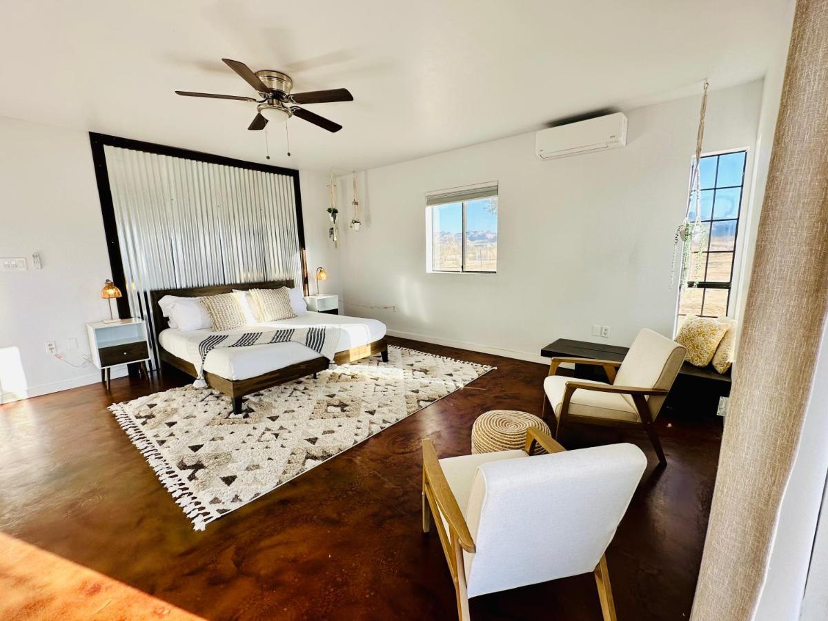 Ravens Nest Ranch, Fire Pit , Views, Near Jt Park! Villa Джошуа Три Екстериор снимка